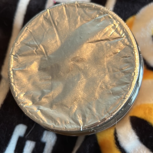 Brand new body scrub - Picture 2 of 4